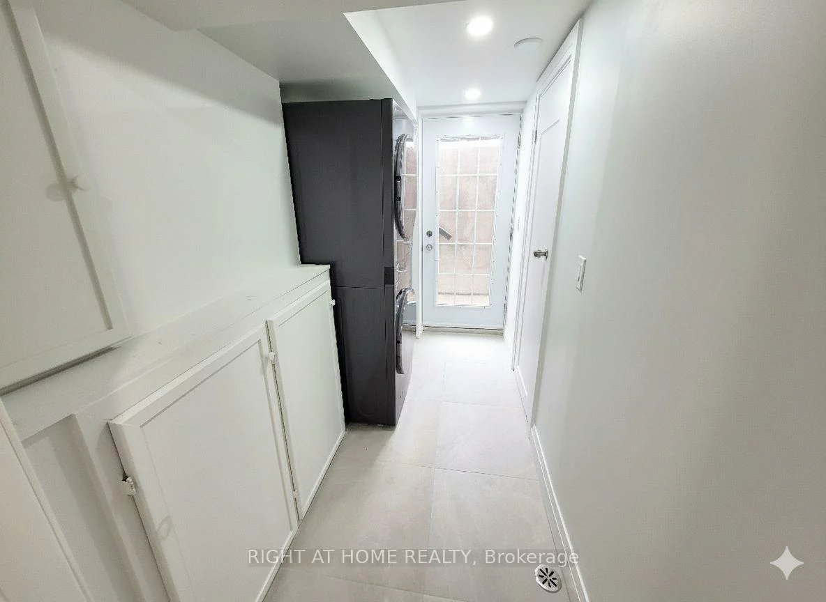 588, Brooks Howard, Bristol-London, Newmarket