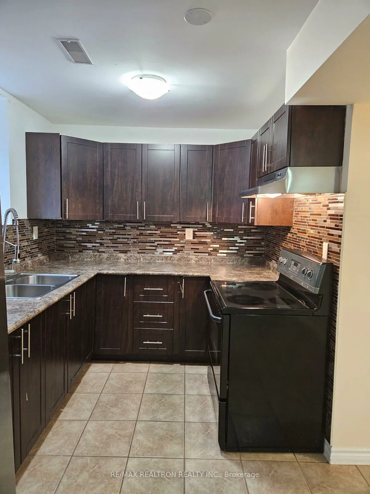 178, Keffer, Armitage, Newmarket