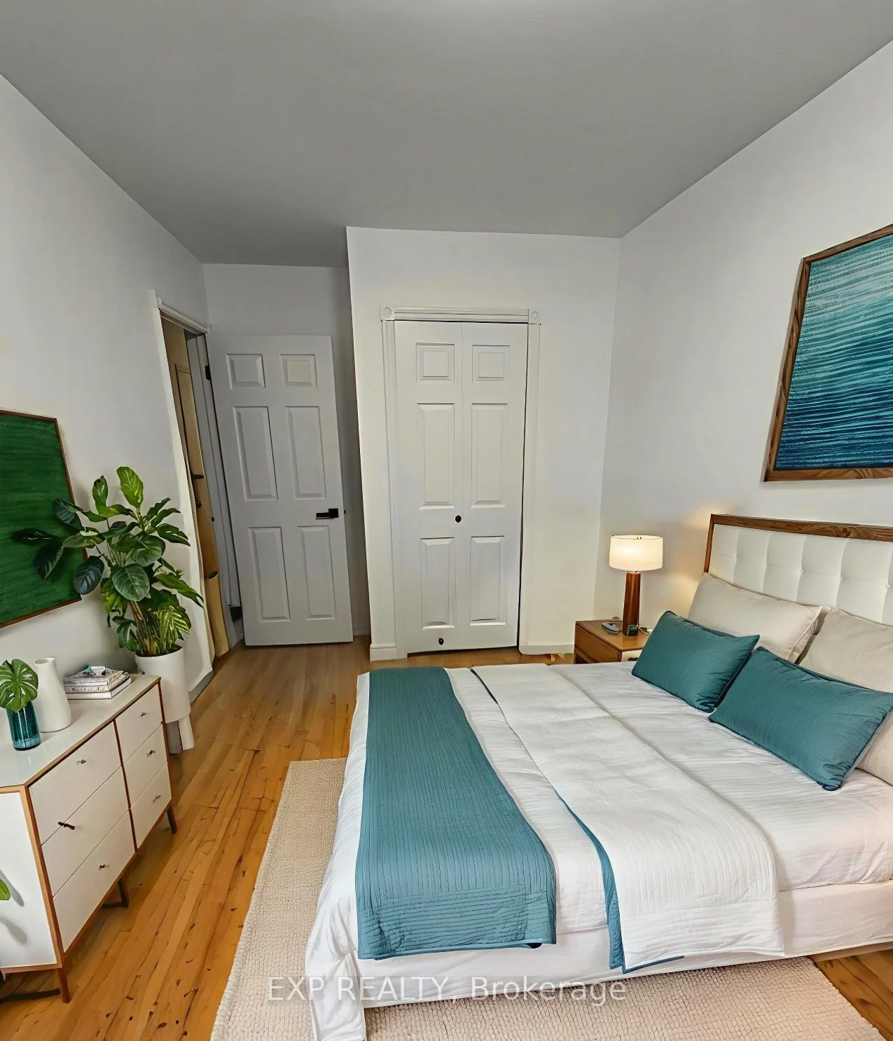 256, Silverbirch, Bristol-London, Newmarket