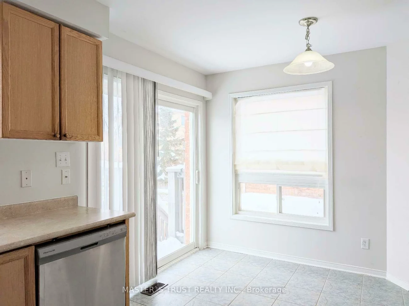 66, Gail Parks, Woodland Hill, Newmarket