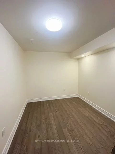 1300, Blencowe Cres (Bsmt), Stonehaven-Wyndham, Newmarket