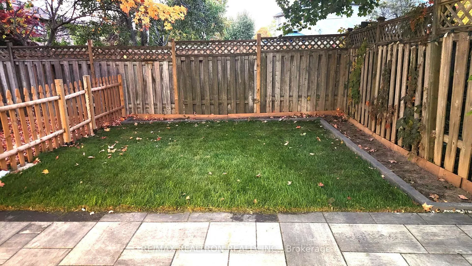 689, Leslie Valley, Huron Heights-Leslie Valley, Newmarket