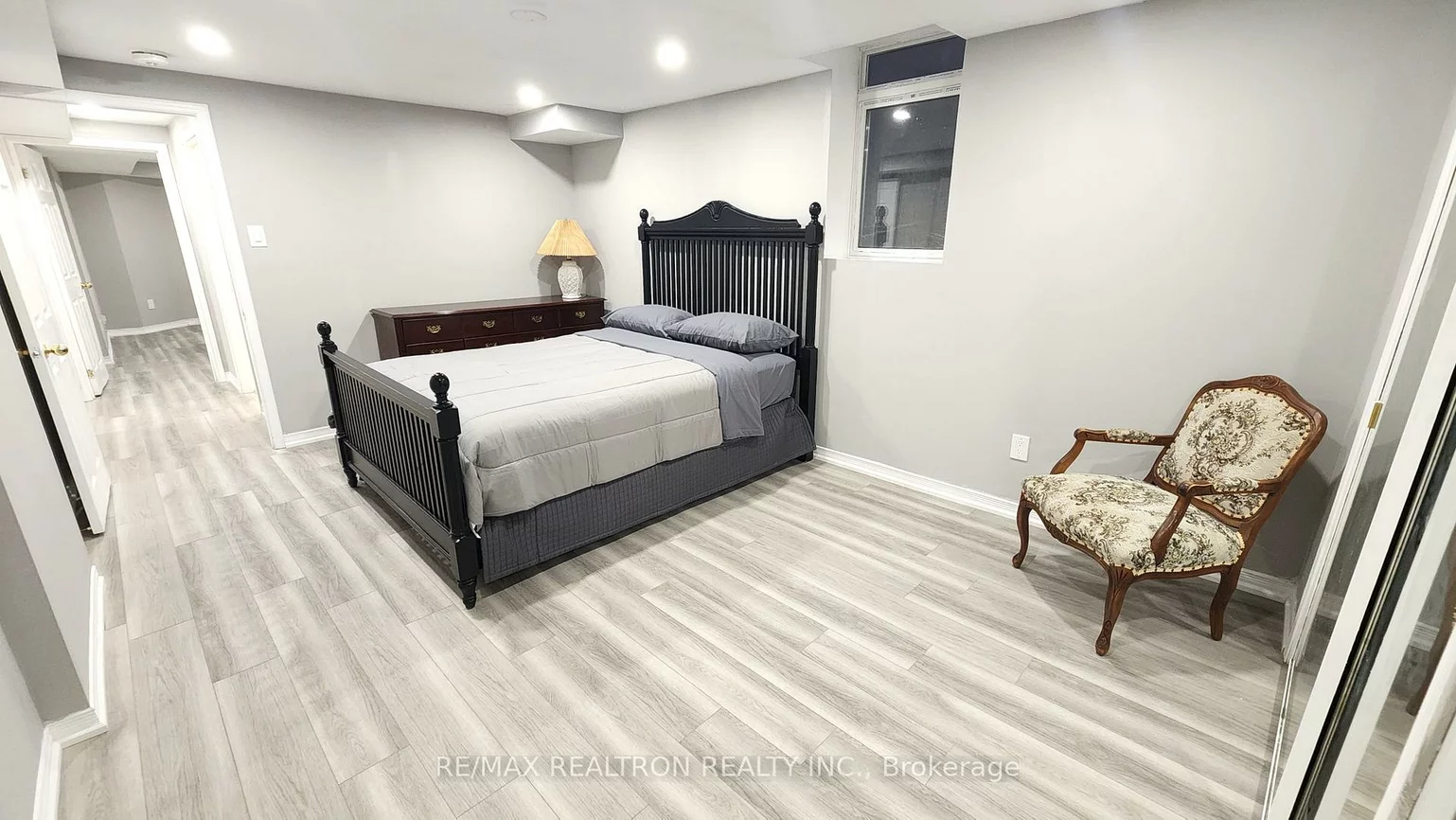 689, Leslie Valley, Huron Heights-Leslie Valley, Newmarket