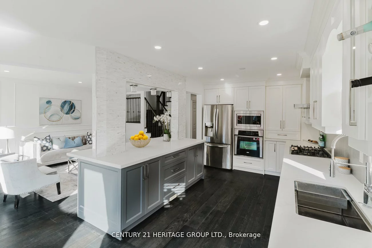 601, Mcbean, Stonehaven-Wyndham, Newmarket