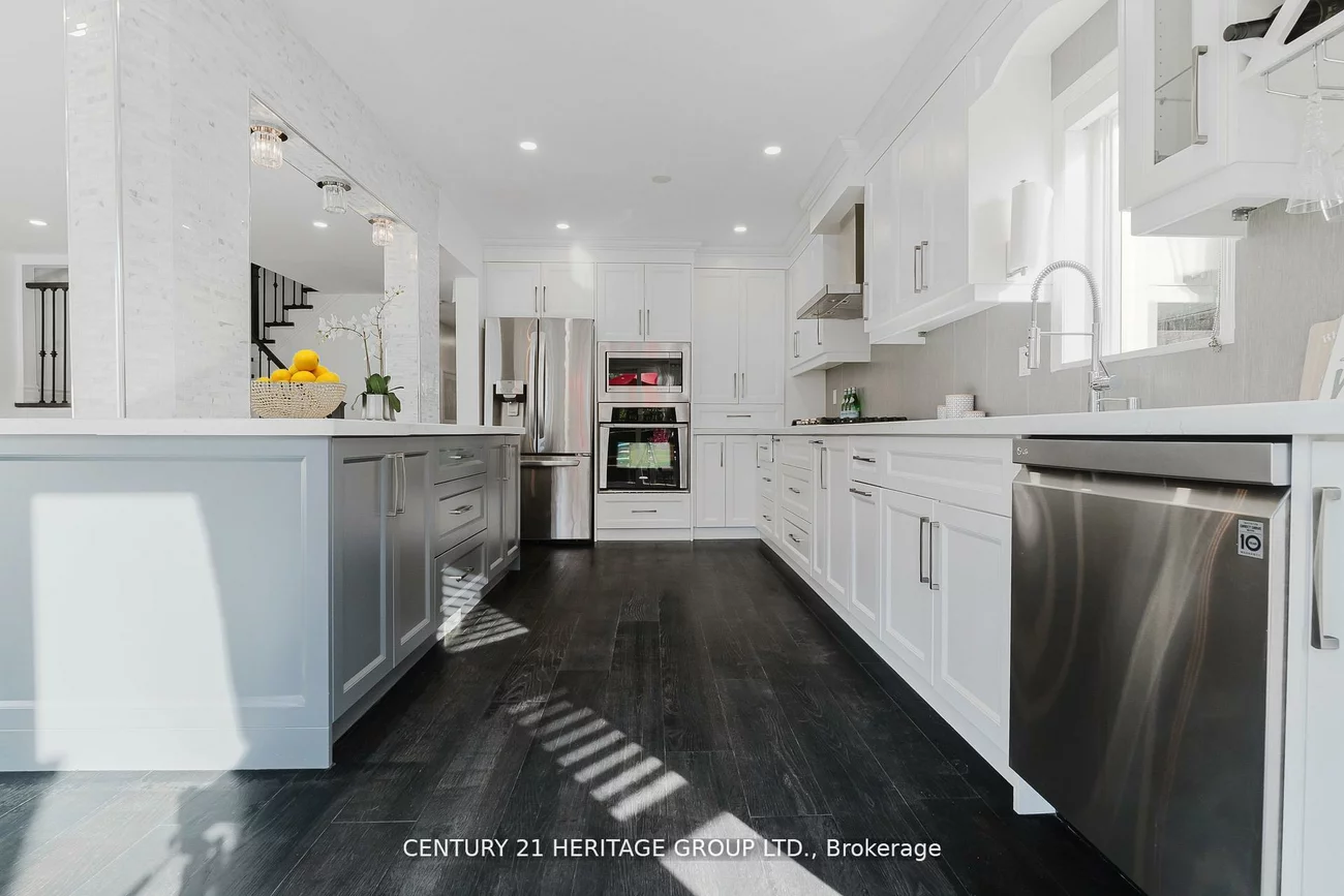 601, Mcbean, Stonehaven-Wyndham, Newmarket