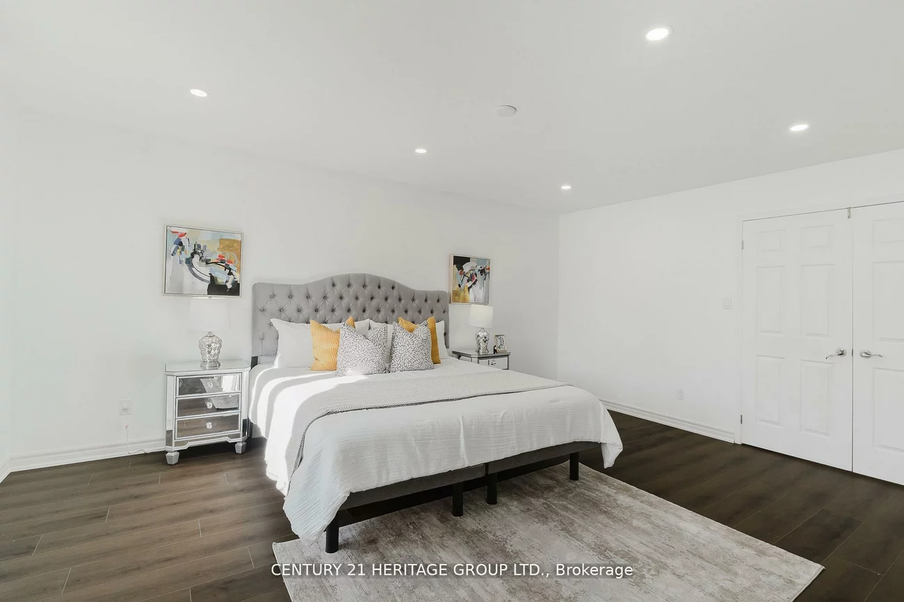 601, Mcbean, Stonehaven-Wyndham, Newmarket