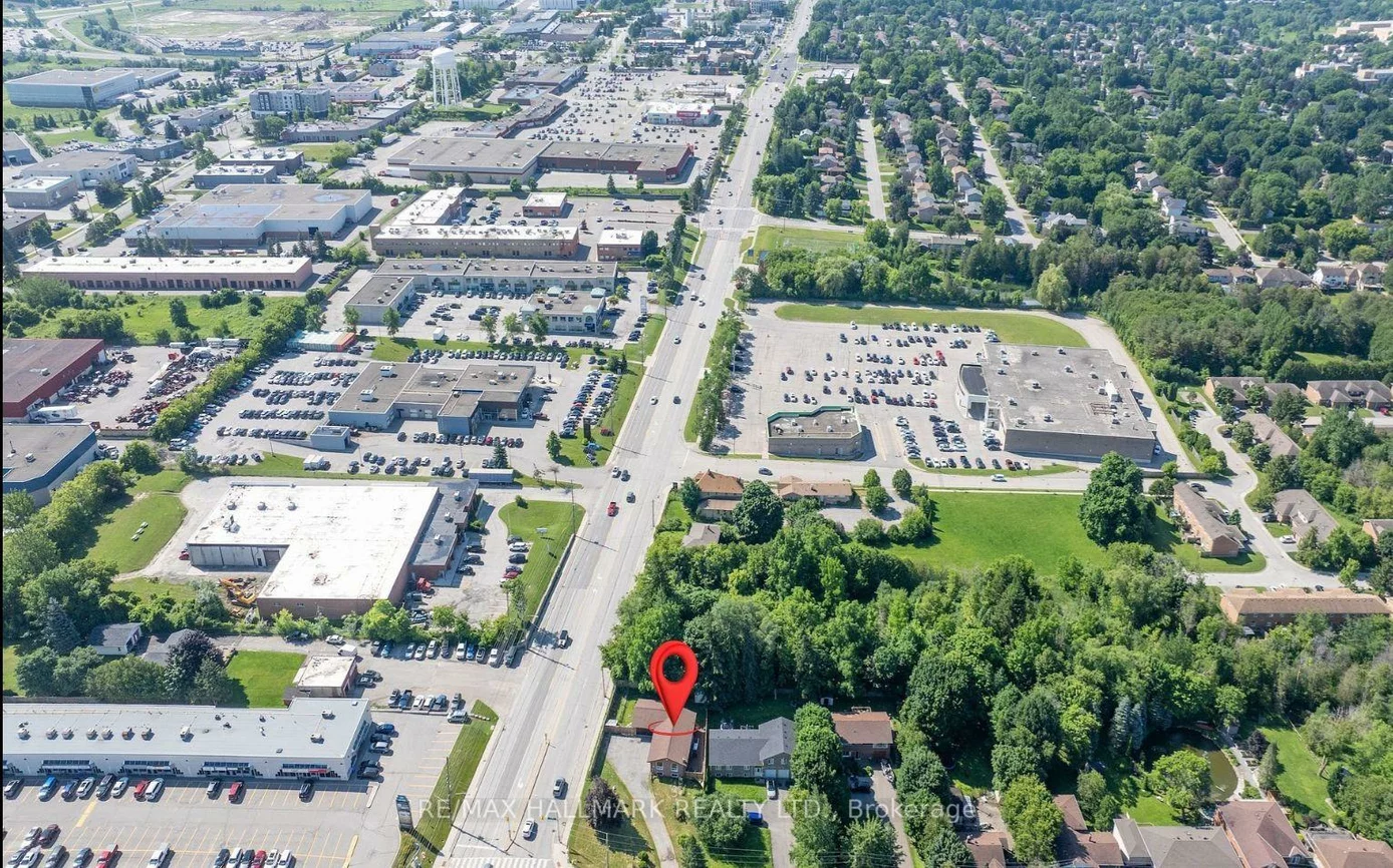 1060, Elgin, Huron Heights-Leslie Valley, Newmarket