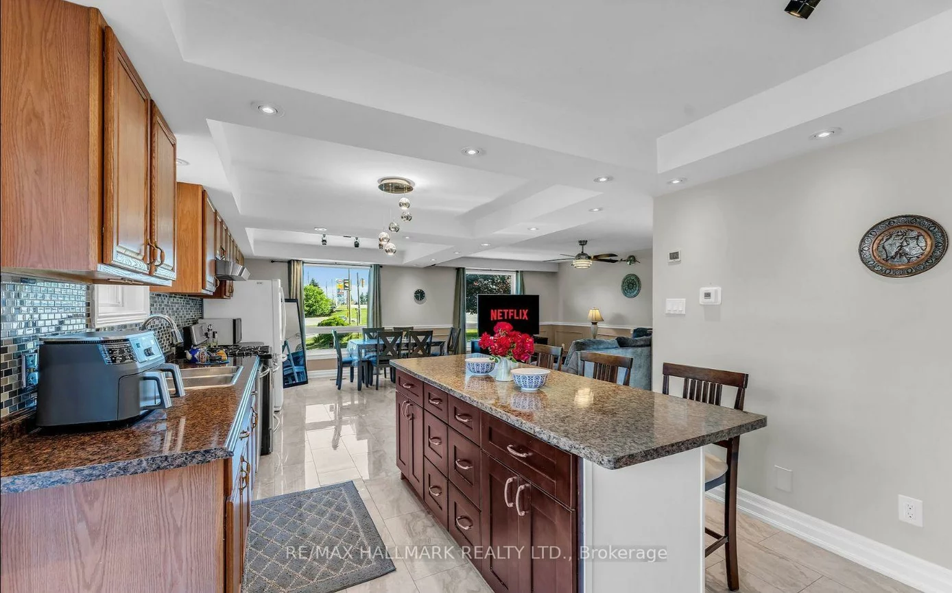 1060, Elgin, Huron Heights-Leslie Valley, Newmarket