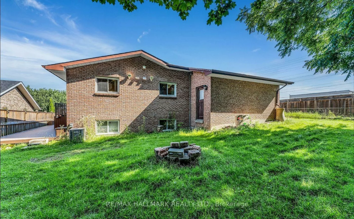 1060, Elgin, Huron Heights-Leslie Valley, Newmarket