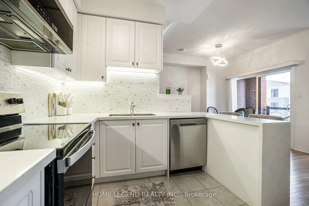 123, Bravo, Woodland Hill, Newmarket