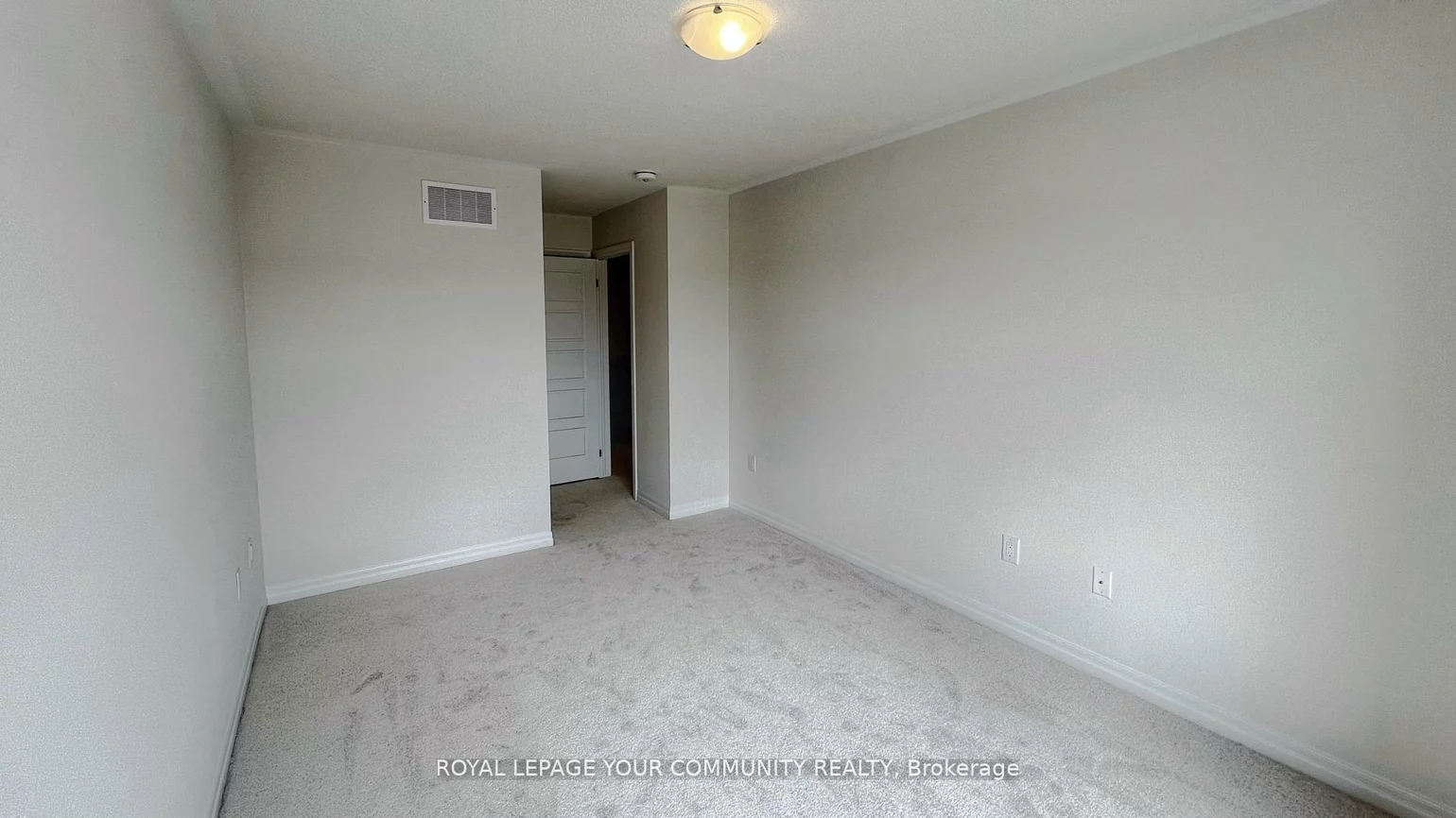 194, Vantage Loop, Woodland Hill, Newmarket