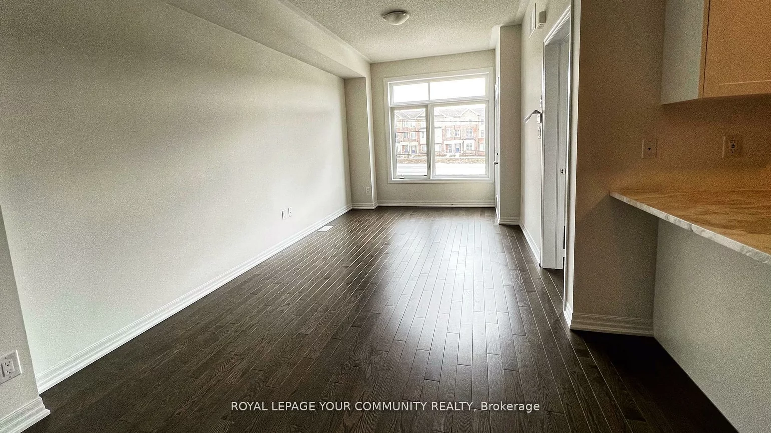 194, Vantage Loop, Woodland Hill, Newmarket