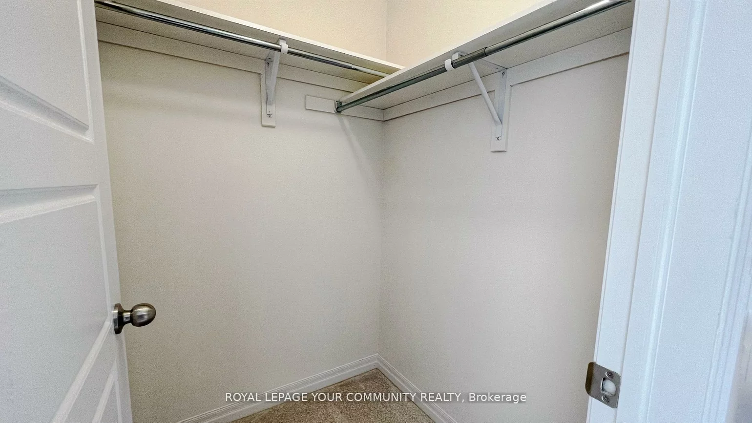 194, Vantage Loop, Woodland Hill, Newmarket