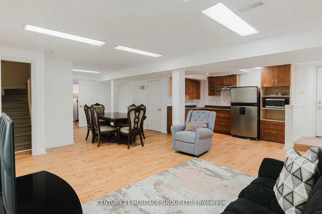 601, Mcbean, Stonehaven-Wyndham, Newmarket