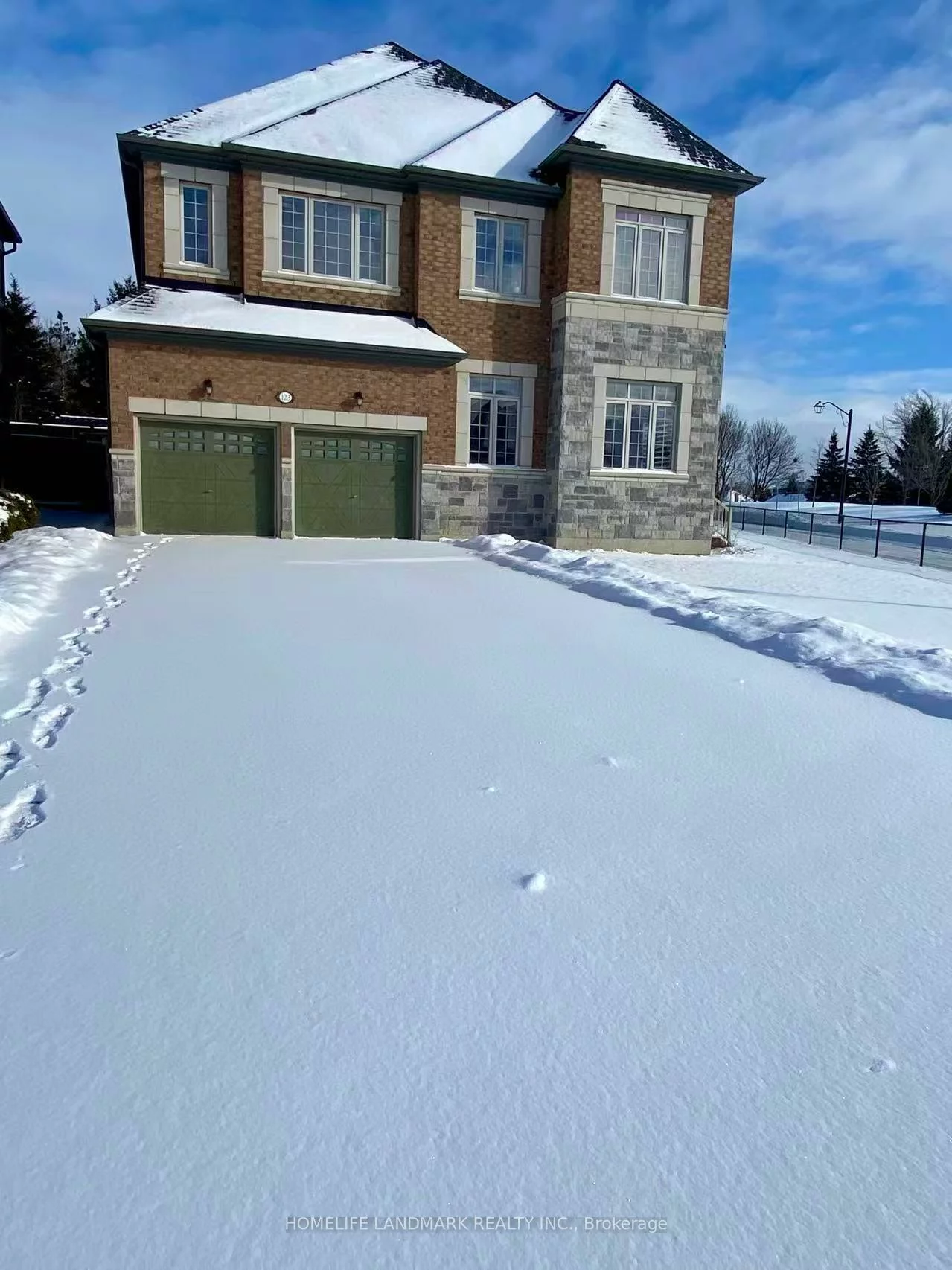 123, Mitchell, Glenway Estates, Newmarket