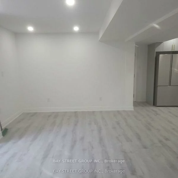 43, Herefordshire, Woodland Hill, Newmarket