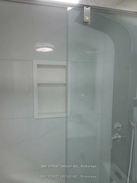 43, Herefordshire, Woodland Hill, Newmarket