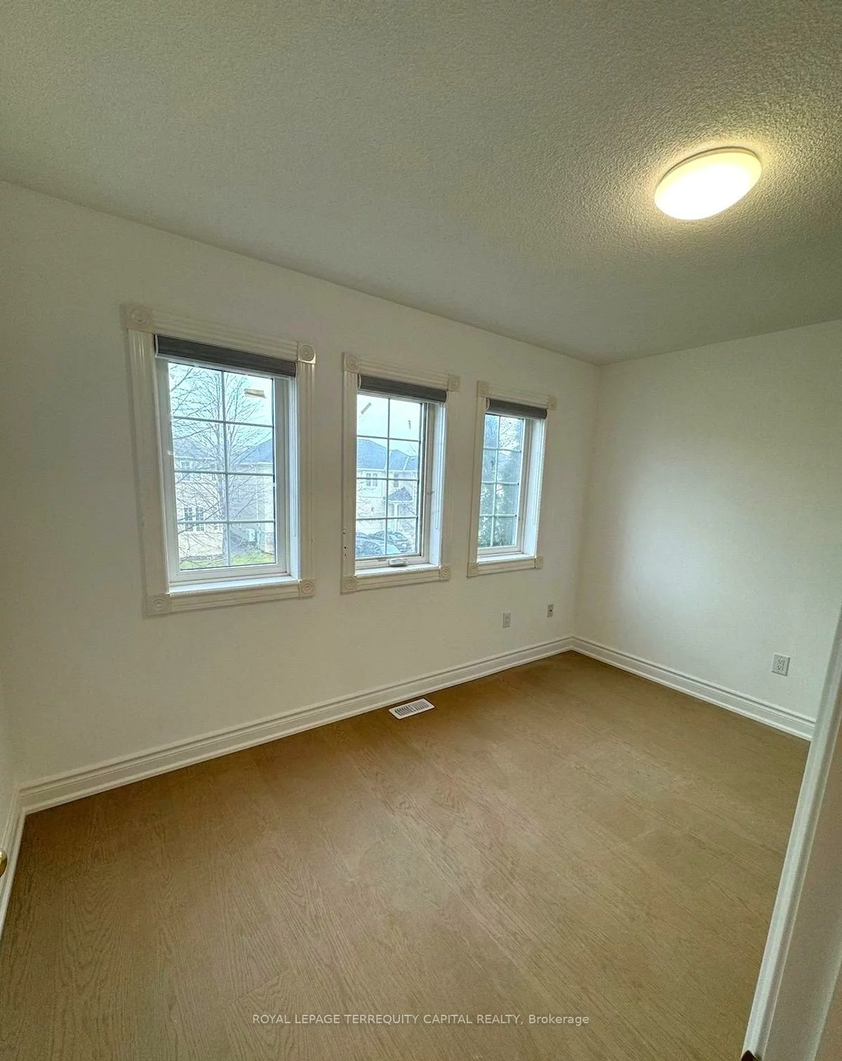 169, Flagstone, Woodland Hill, Newmarket