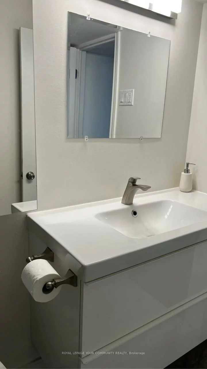 299, Towercrest, Central Newmarket, Newmarket