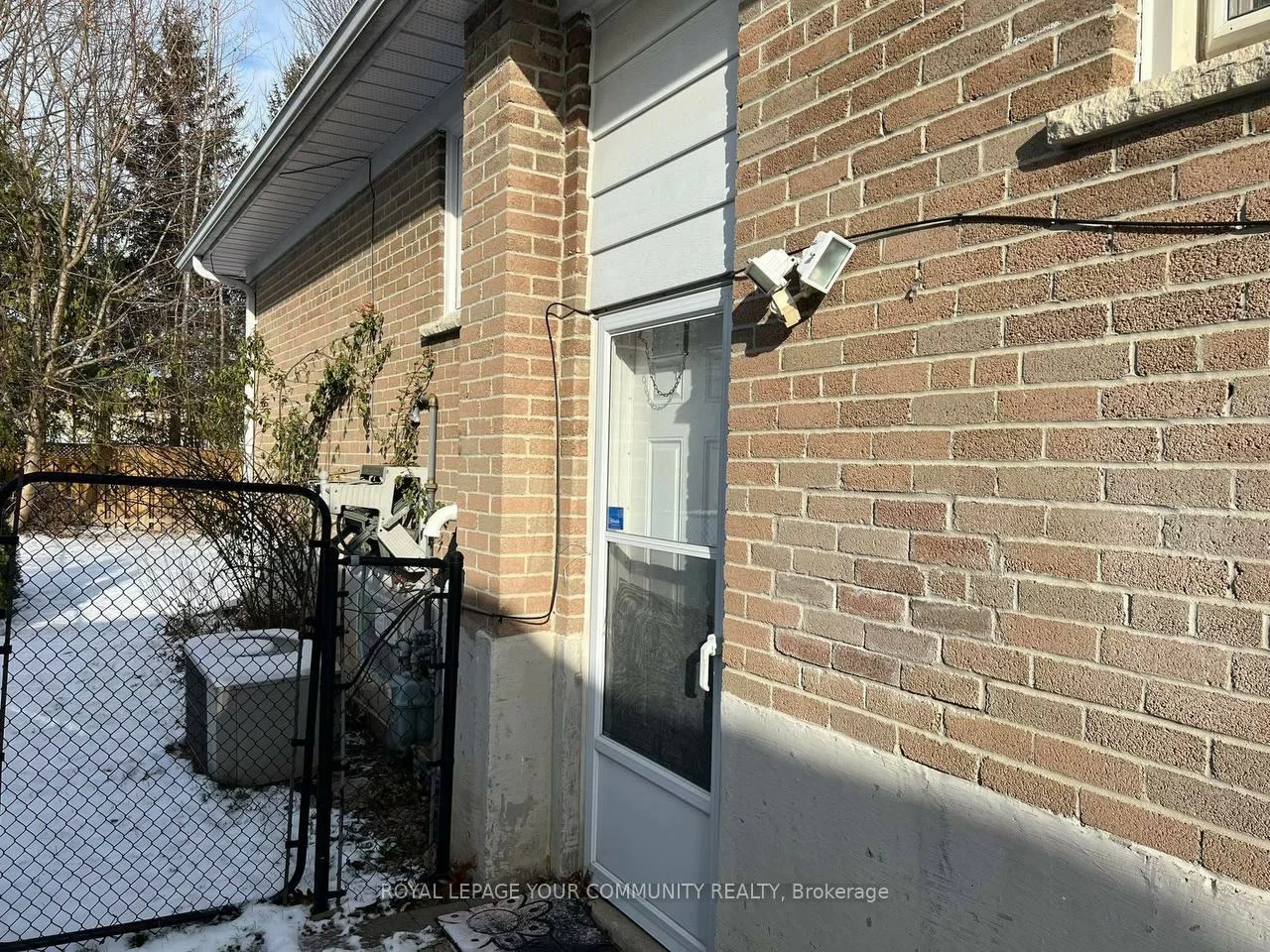 299, Towercrest, Central Newmarket, Newmarket