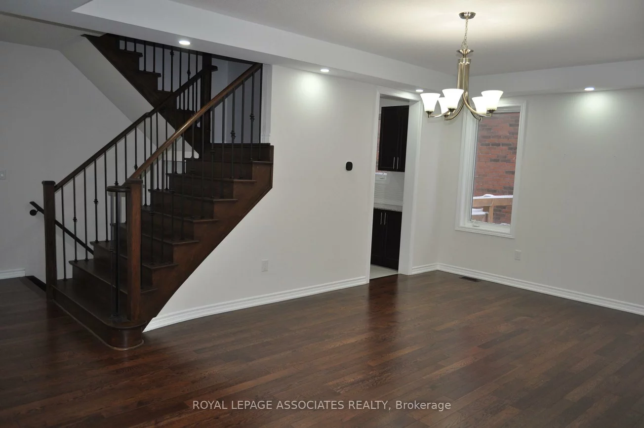 307, Reg Harrison, Glenway Estates, Newmarket