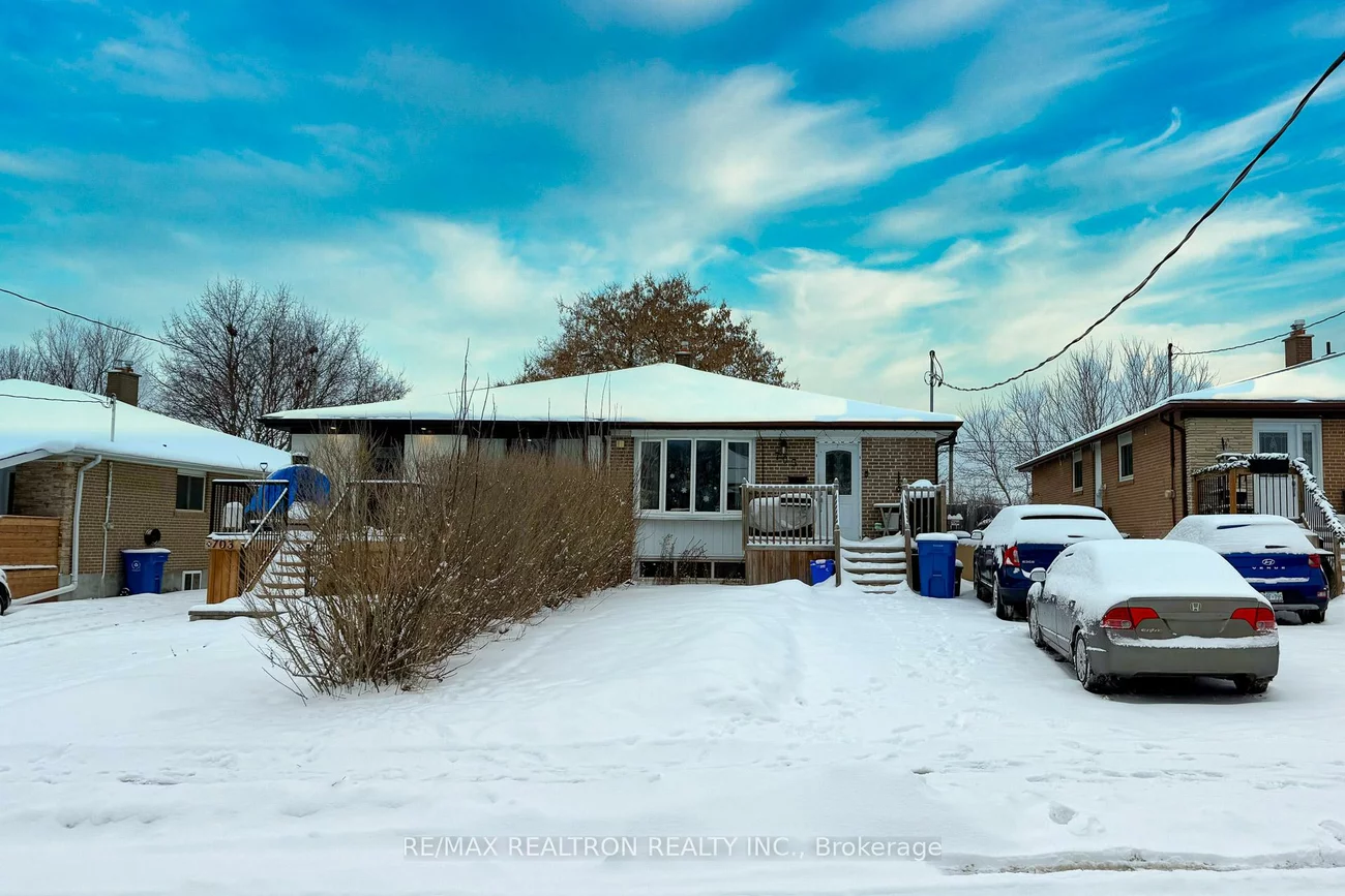 705, Sunnypoint, Huron Heights-Leslie Valley, Newmarket