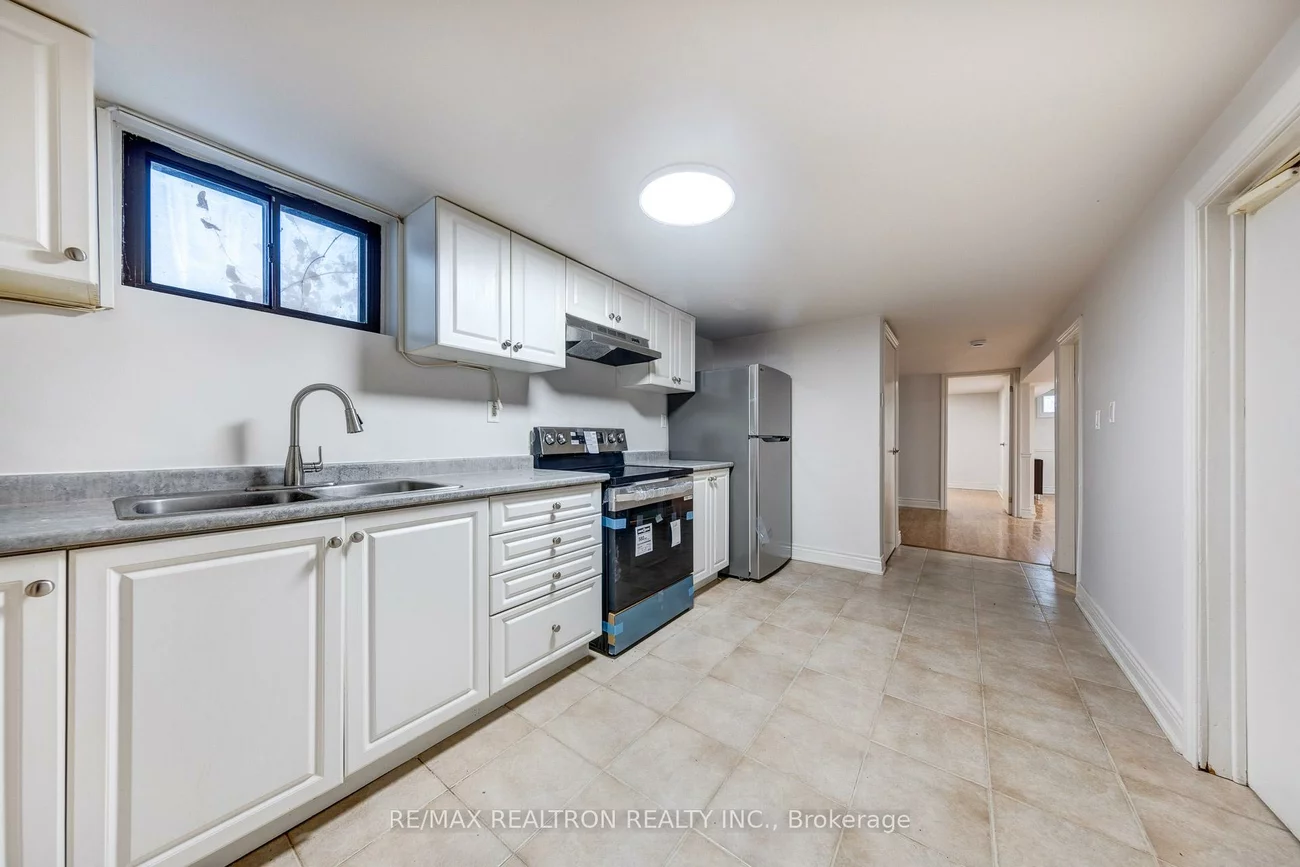 705, Sunnypoint, Huron Heights-Leslie Valley, Newmarket