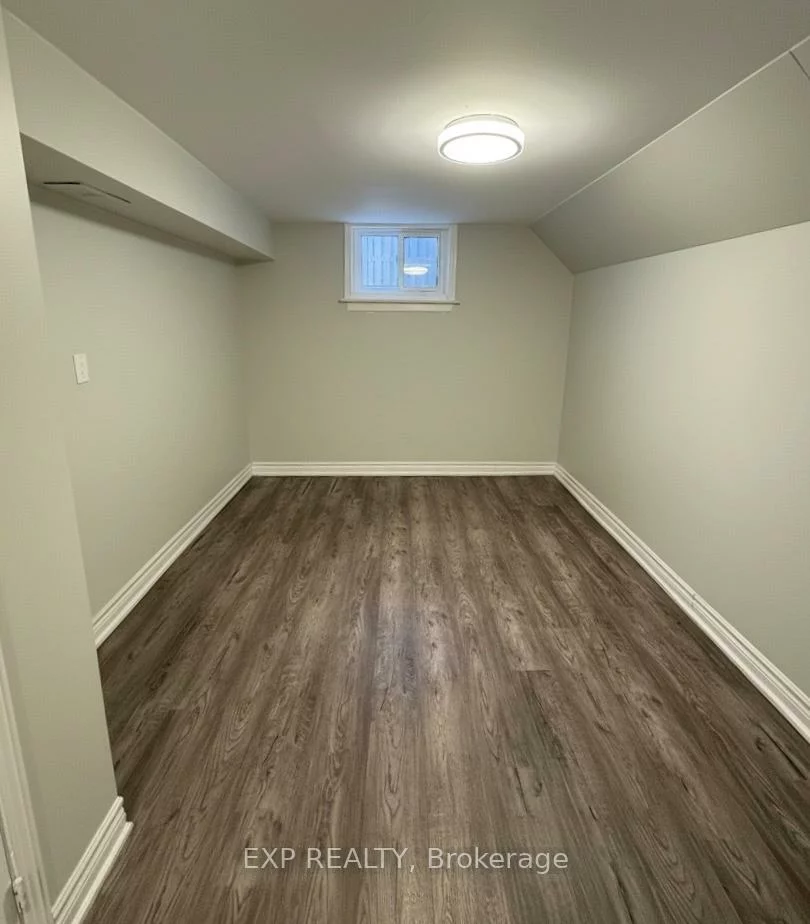 70, Marlin, Bristol-London, Newmarket