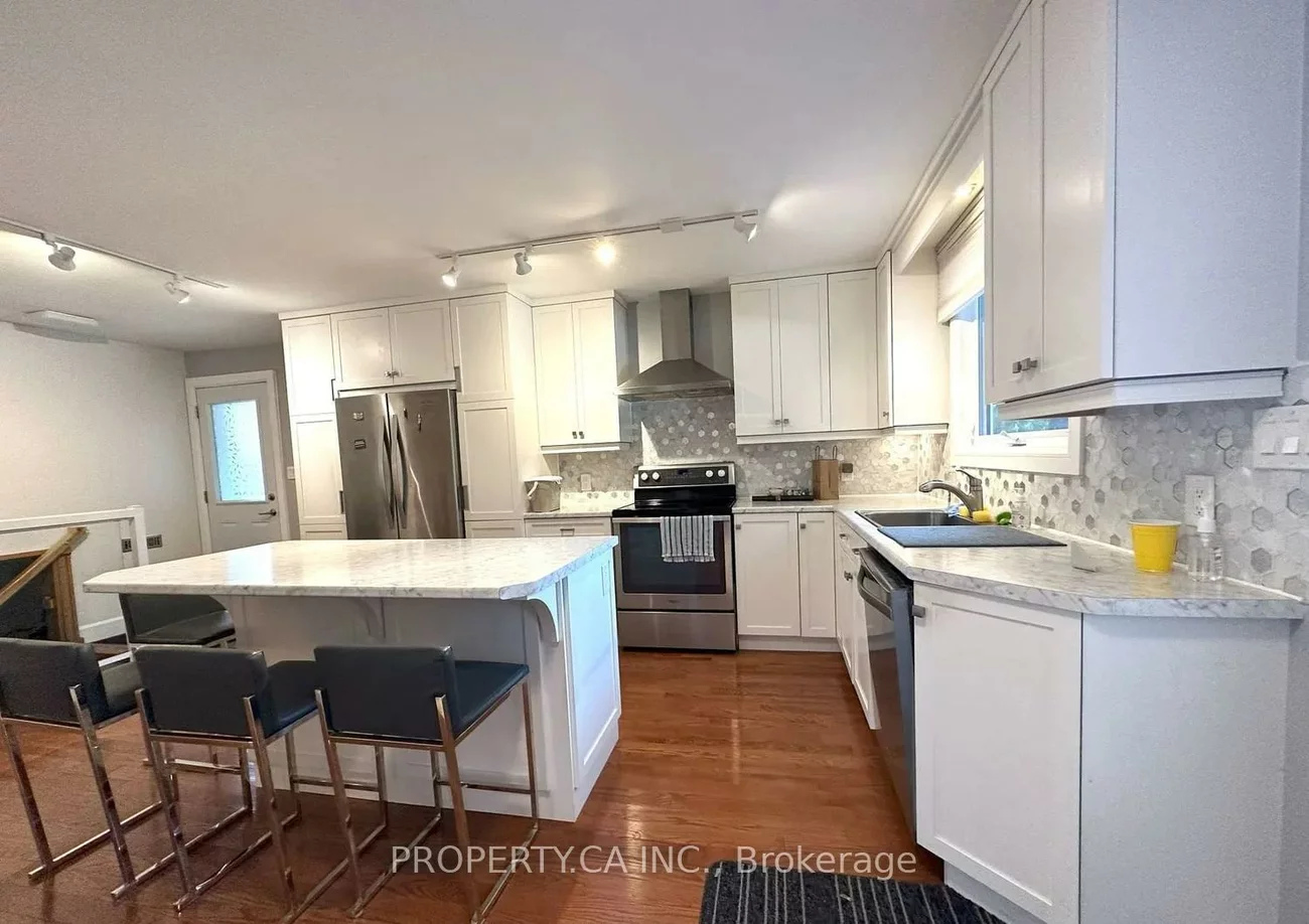 139, Carlson, Gorham-College Manor, Newmarket