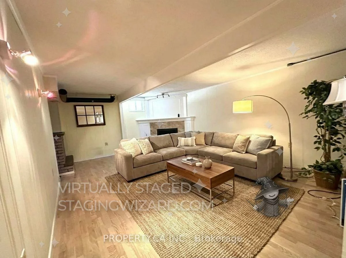 139, Carlson, Gorham-College Manor, Newmarket