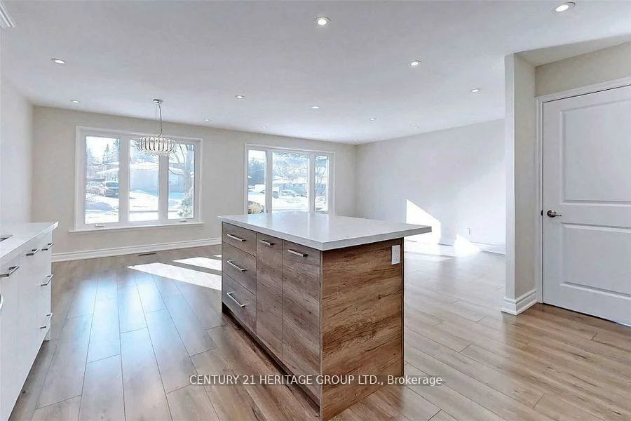 765, Greenfield, Huron Heights-Leslie Valley, Newmarket