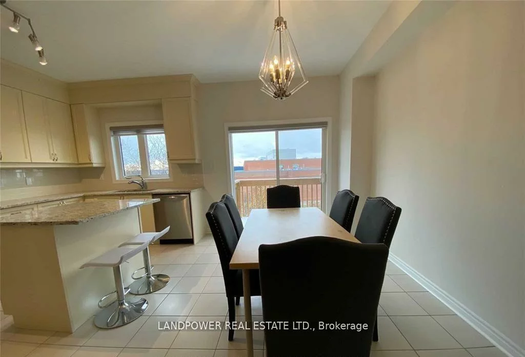 107, Gordon, Gorham-College Manor, Newmarket