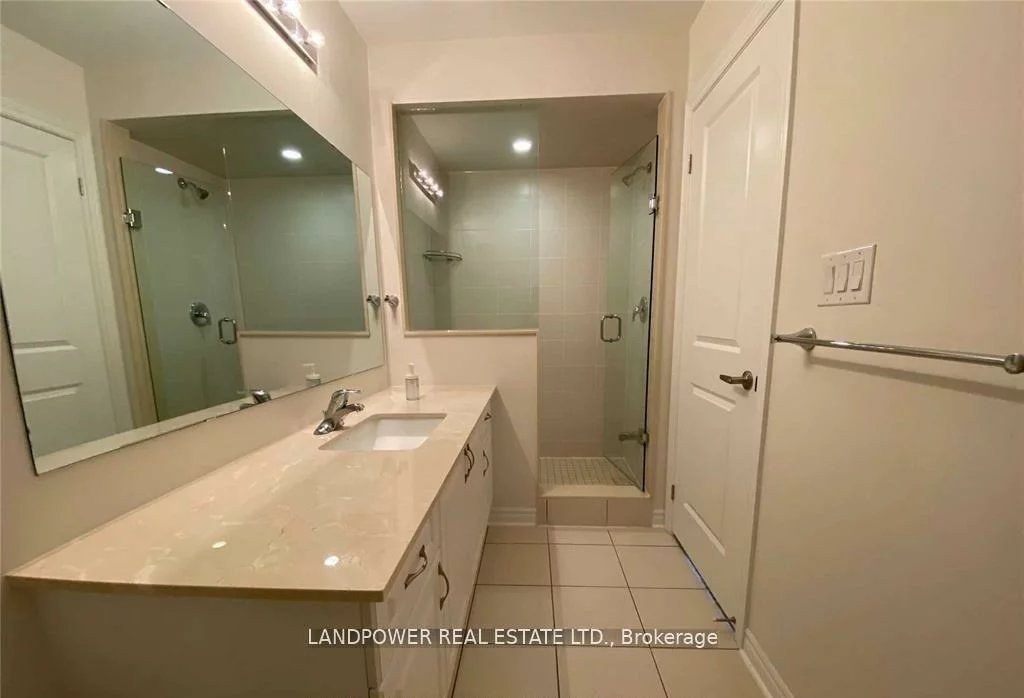 107, Gordon, Gorham-College Manor, Newmarket