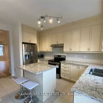 107, Gordon, Gorham-College Manor, Newmarket