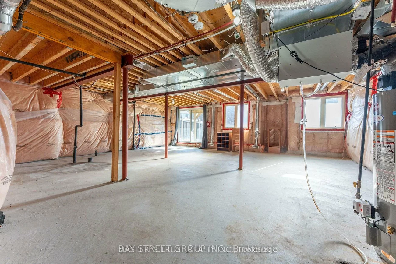 471, Kwapis, Woodland Hill, Newmarket