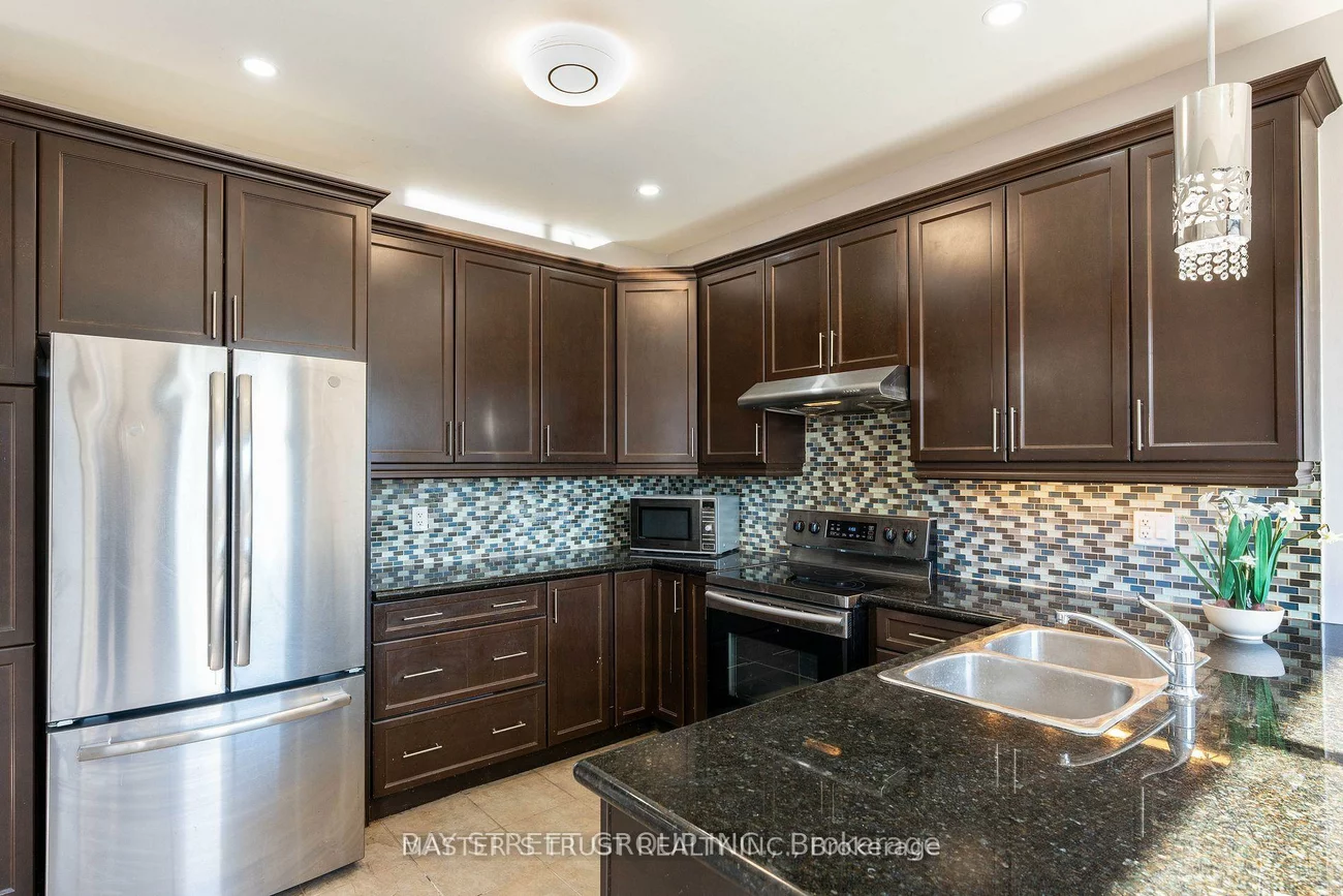 471, Kwapis, Woodland Hill, Newmarket