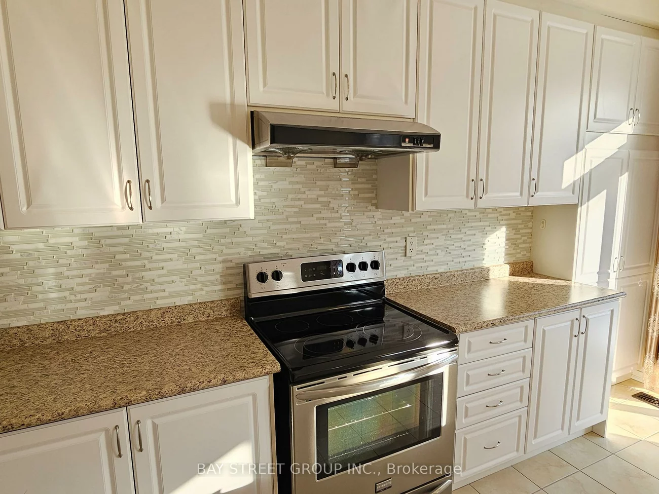 1275, Blencowe, Stonehaven-Wyndham, Newmarket