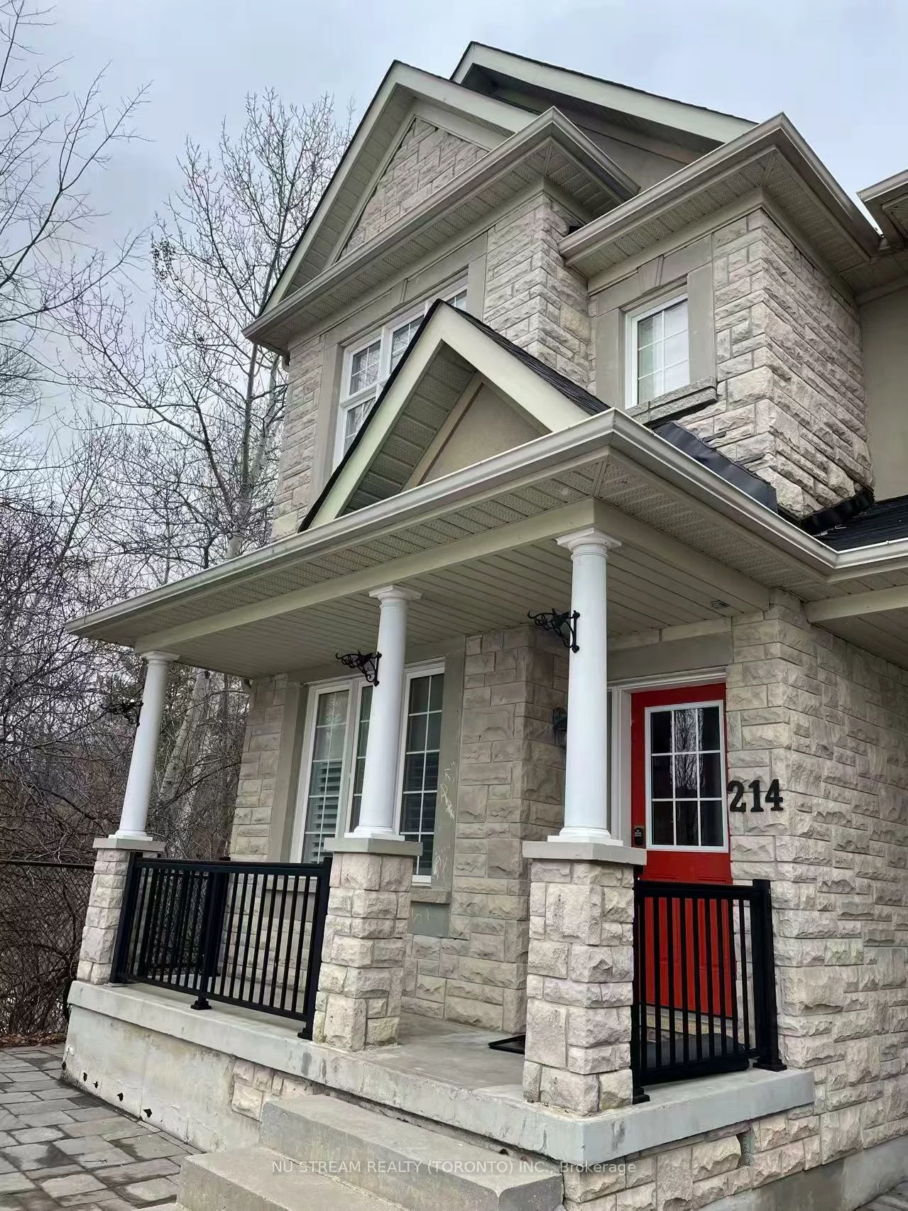 214, Karl Rose, Woodland Hill, Newmarket