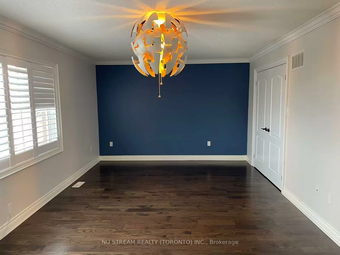 214, Karl Rose, Woodland Hill, Newmarket