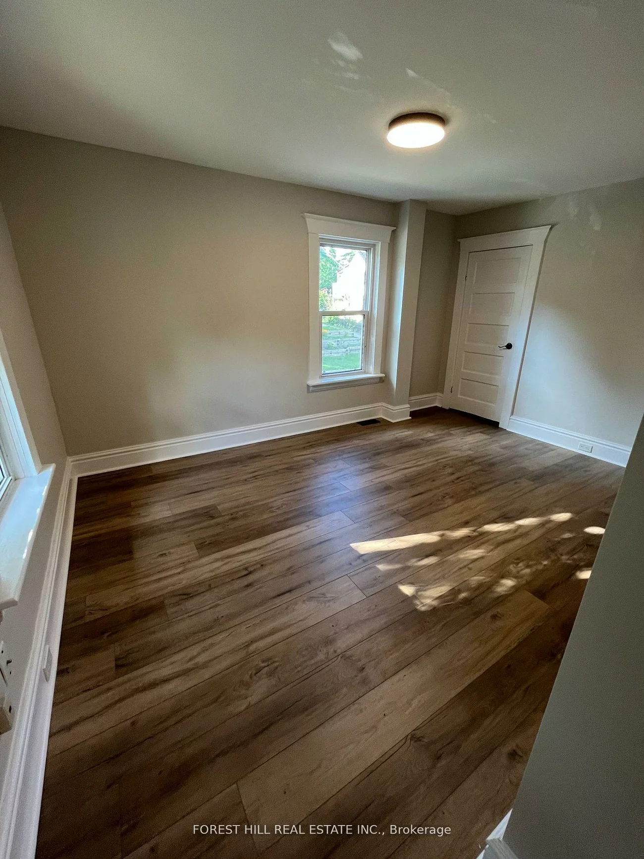 324, Andrew, Central Newmarket, Newmarket