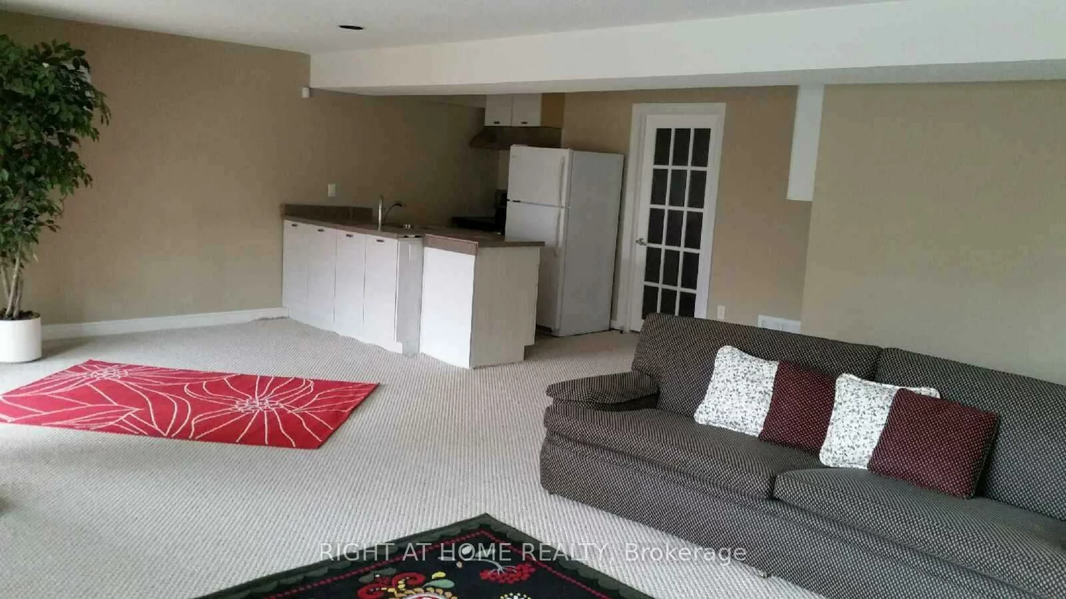 824, Shadrach, Stonehaven-Wyndham, Newmarket