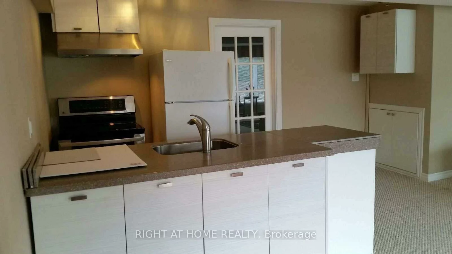 824, Shadrach, Stonehaven-Wyndham, Newmarket