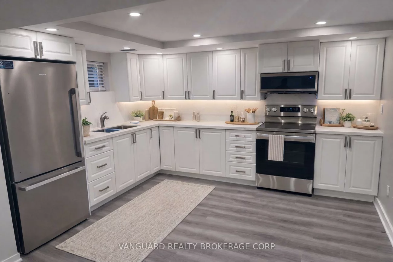 753, Sunnypoint, Huron Heights-Leslie Valley, Newmarket