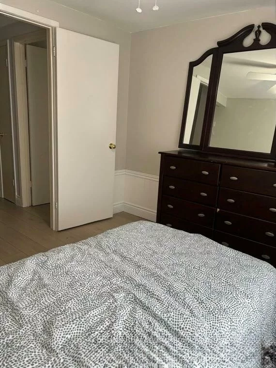 252, William Roe, Central Newmarket, Newmarket