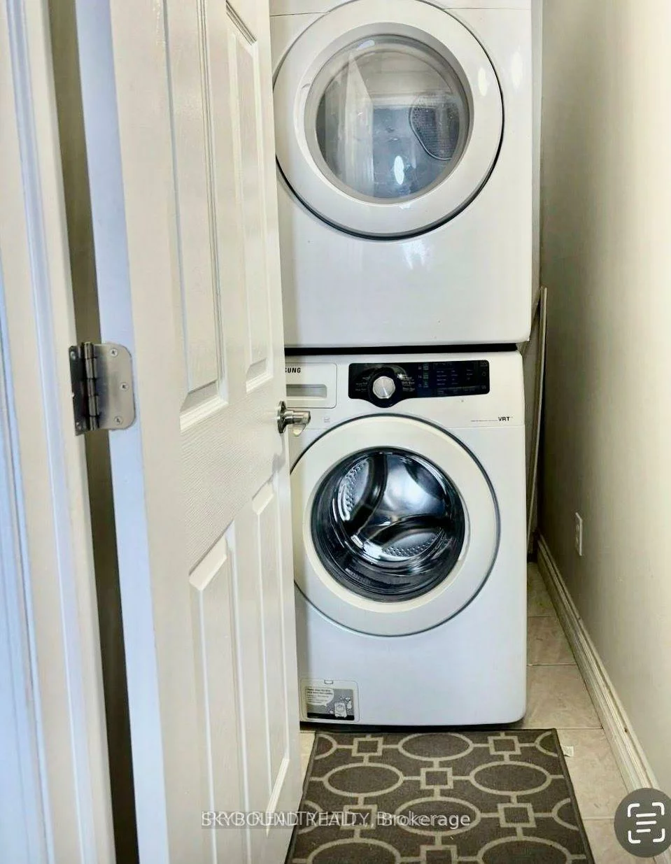 252, William Roe, Central Newmarket, Newmarket