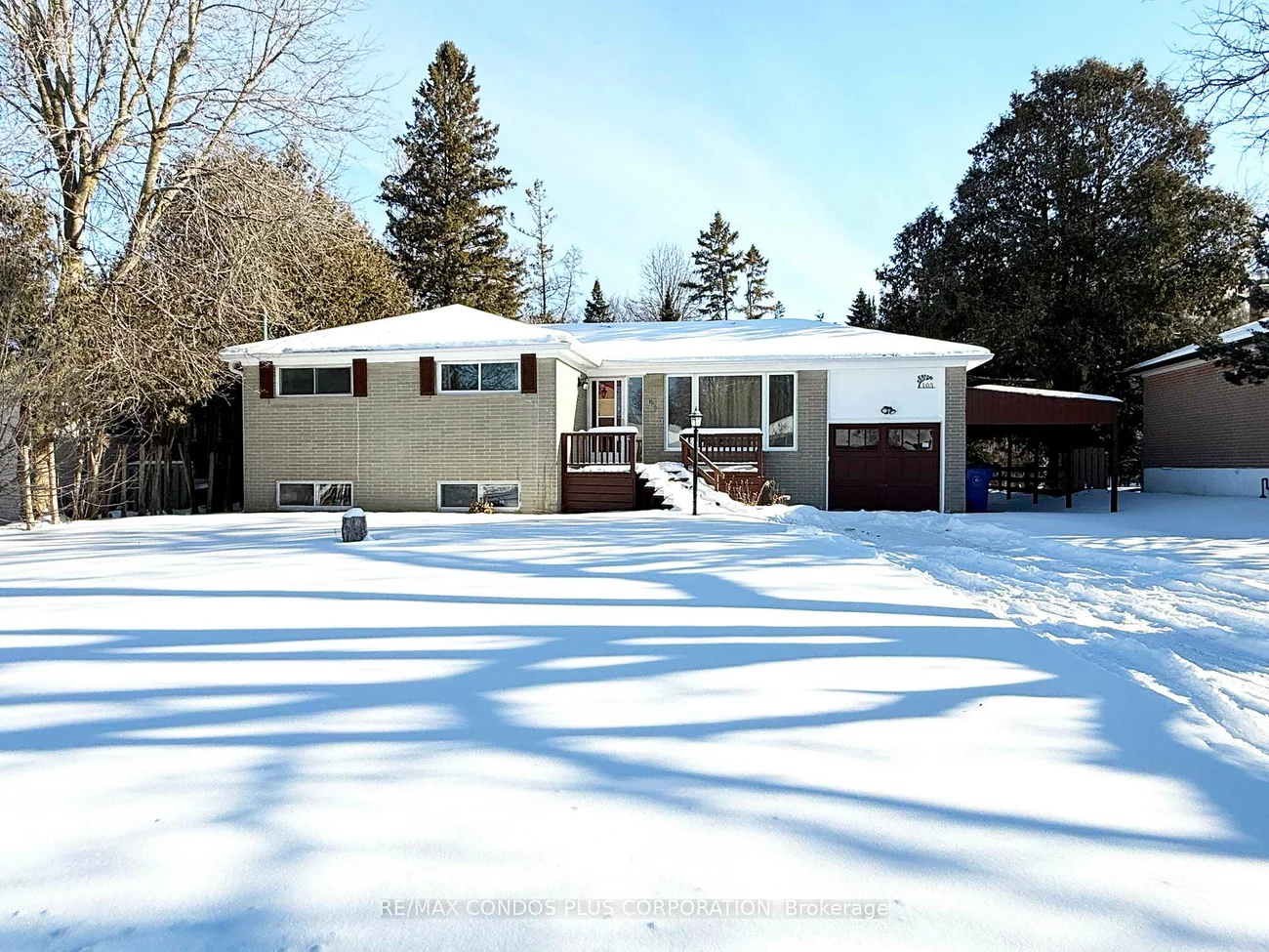 105, Park, Central Newmarket, Newmarket