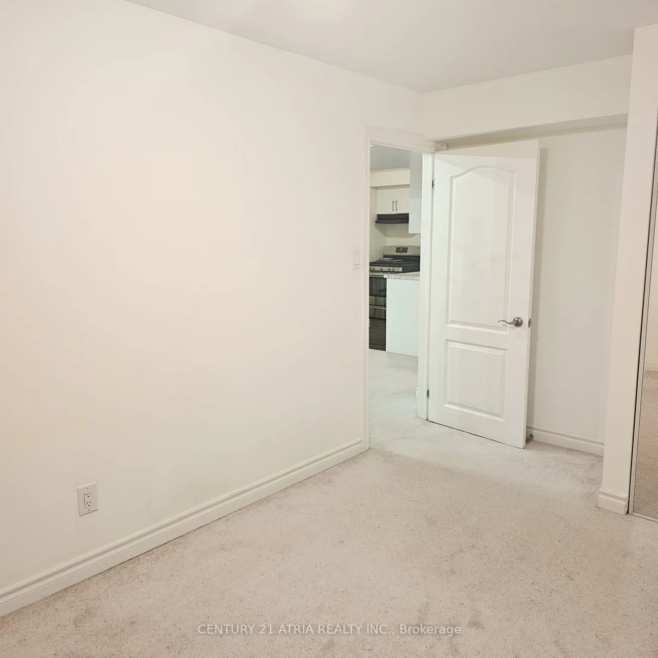 82, Vantage, Woodland Hill, Newmarket