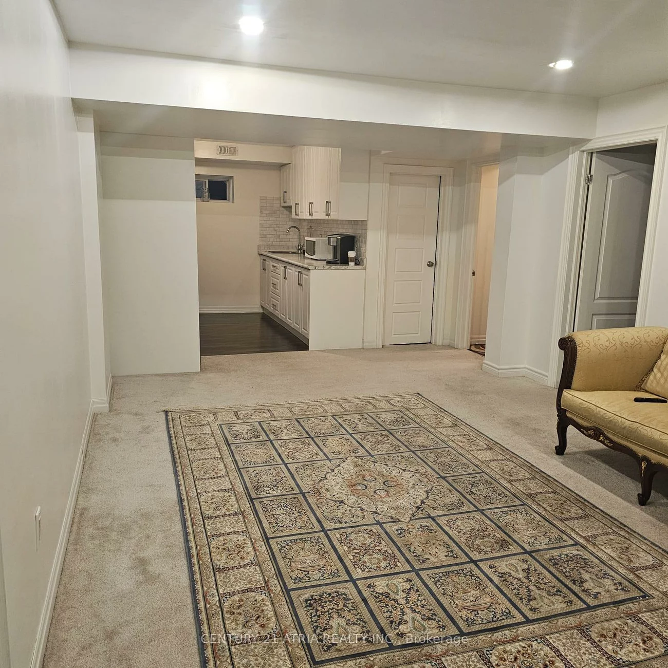 82, Vantage, Woodland Hill, Newmarket