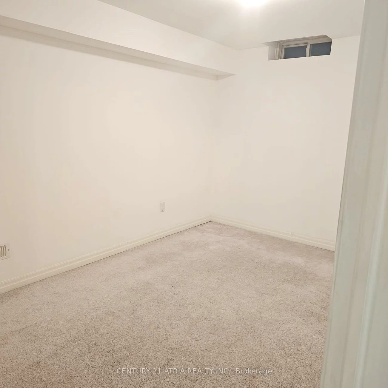 82, Vantage, Woodland Hill, Newmarket