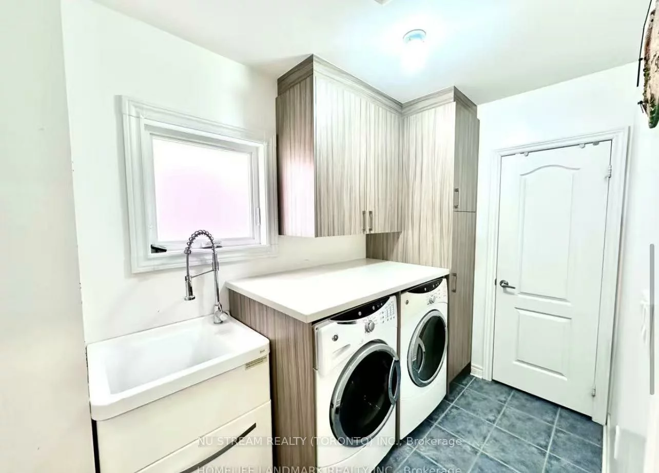 85, Patti Mcculloch, Woodland Hill, Newmarket